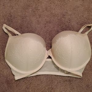 Victoria's Secret snap front Bombshell bra 34dd